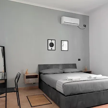 Nea Apartment *